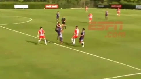 Patada brutal: en la Reserva de River se pegan entre ellos