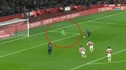 Alexis abre la cuenta para el Manchester