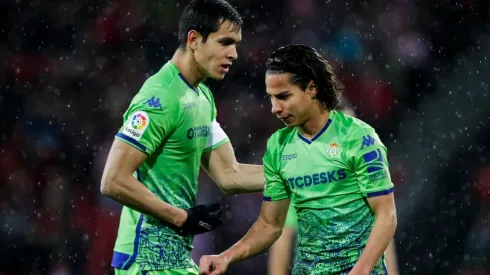 El Betis ya tiene onda con los mexicanos.