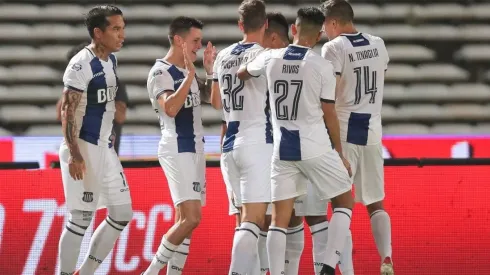 Todo Talleres festeja los tres puntos.