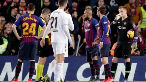 Foto de los jugadores de Barcelona ante Valencia.