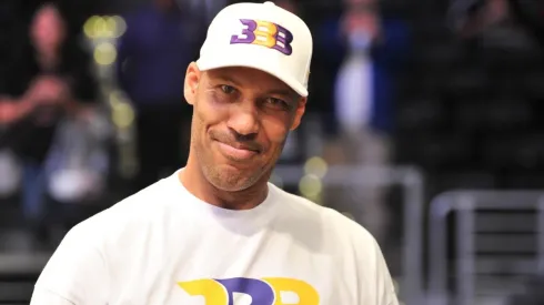 LaVar Ball llama "viejo" a LeBron James y dice que Lonzo Ball es mejor que él