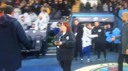 Feo gesto de Maurizio Sarri.