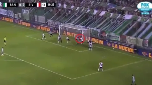 Tapada fenomenal de Franco Armani.