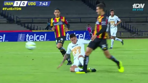 Iturbe fue irresponsable en esta jugada.