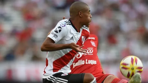 Nicolás De la Cruz ante San Martín de Tucumán.