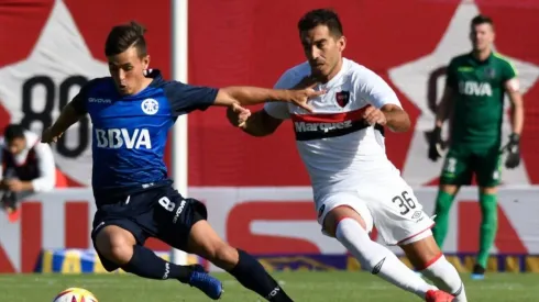 Buen partido de fútbol en Rosario.