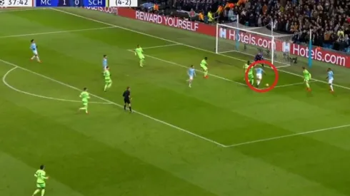 Sergio Agüero y su doblete ante Schalke 04.