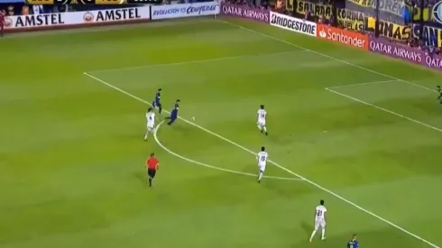 Sí, pueden jugar juntos: Tevez lo asistió y Zárate clavó el 3-0 de Boca