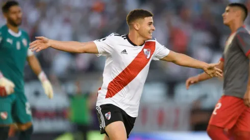 Julián Álvarez abrió la cuenta para River.