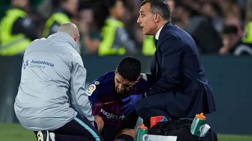 Malas noticias para Luis Suárez, Barcelona y Uruguay