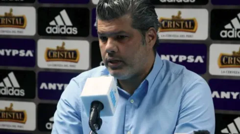 Una sorpresa: Sporting Cristal confirmó la salida de su presidente