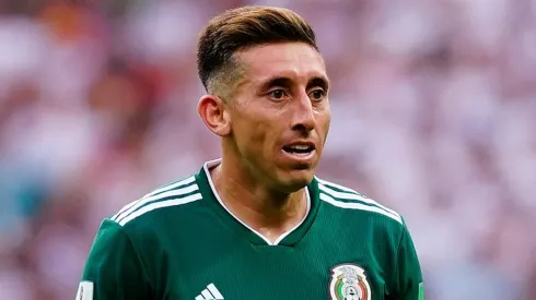 Herrera siguió de cerca a sus compañeros.