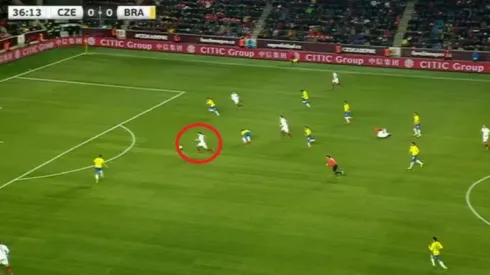 Gran remate de Pavelka.