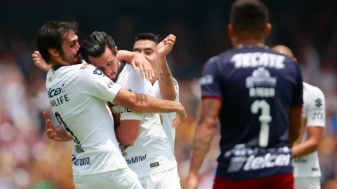 Pumas hizo sufrir de nuevo a Chivas en CU