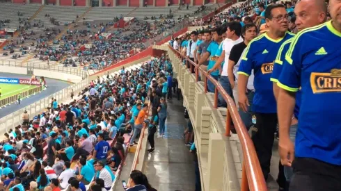 No había terminado el partido y los hinchas de Cristal abandonaron