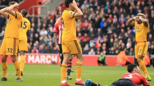 Raúl no pudo convertir y los Wolves cayeron.