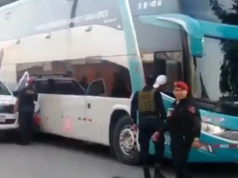 ¡Una mala! el bus que transportaba al plantel de Alianza Lima casi se accidenta