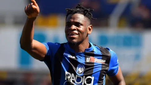 Duván Zapata con la camiseta de Atalanta.