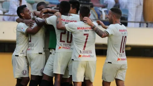 El festejo de los jugadores de Universitario.