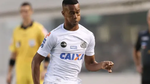El fútbol colombiano vuelve a pensar en un Jonathan Copete que ha sido relegado en Santos