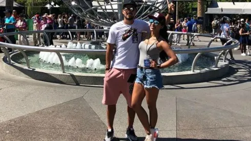 Foto de Bruno con su pareja.