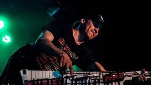 Foto de Pablo Lescano, cantante de Damas Gratis.