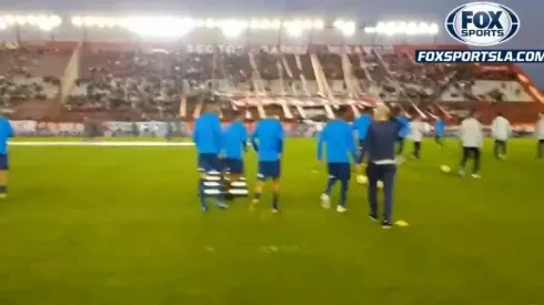 Silbidos e insultos de los hinchas del 'Bicho'.