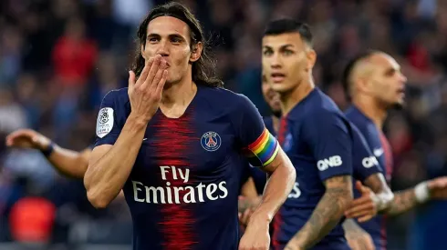 Cavani festejando un gol en Paris Saint-Germain.