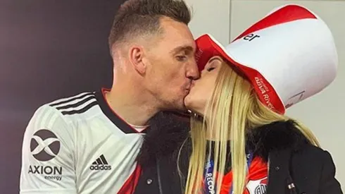 Los acaramelados posteos de la esposa de Armani, uno de los héroes de la noche: "Tu felicidad es la mía"