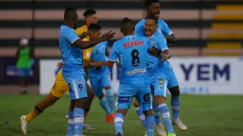 La Conmebol felicitó al campeón del fútbol peruano