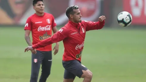 Gareca probó un once titular con el que jugaría ante Venezuela