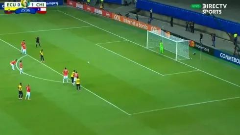 Gran remate de Enner Valencia.