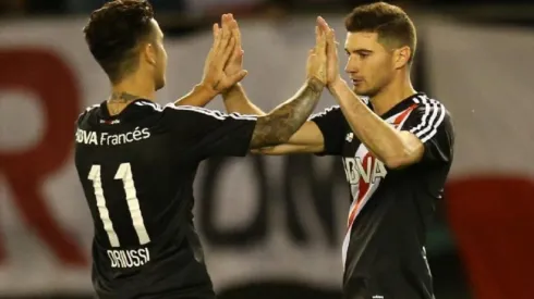 Alario metió foto en traje de baño y Driussi se fue al pasto con el comentario