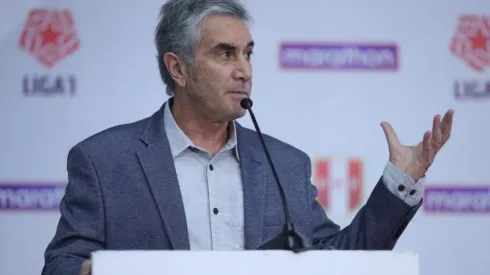 Juan Carlos Oblitas lo tiró muy confiado: "Estamos a dos partidos de la gloria"