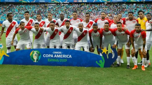 Por suerte fue solo un susto: futbolista de la Bicolor abandonó la concentración debido a unas molestias