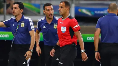 Scaloni habló sobre el partido contra Brasil y tiró: "Jugamos con todos los árbitros en contra"
