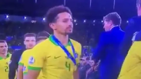 Marquinhos ignoró al presidente.