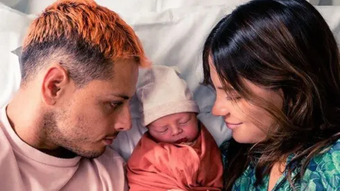 Chicharito subió una foto con su hijo y se ganó el premio a la más tierna del día