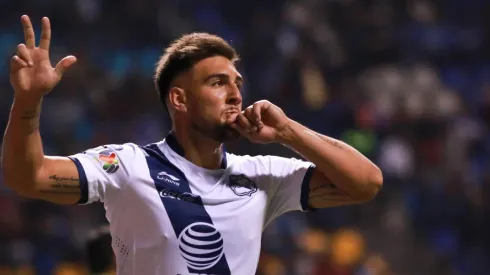 Cavallini, a detalles de ser futbolista del Cruz Azul