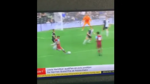 Foto captura del tanto de Manuel Lanzini.