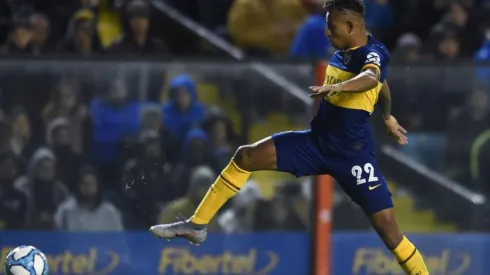 Villa, afuera de los concentrados.