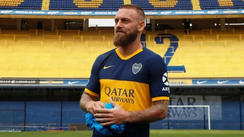 Boca subió foto de De Rossi en traje y la rompió: "Noche de Libertadores ¡y Daniele lo sabe!"