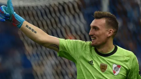 Tras la noche de gloria de Armani, su representante confesó que recibió muchas ofertas