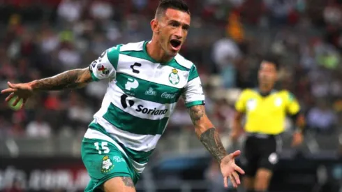 Los fanáticos de Santos Laguna están fascinados con el rendimiento de Brian Lozano