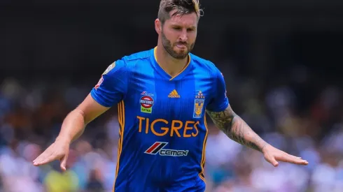 Gignac jugando para Tigres.