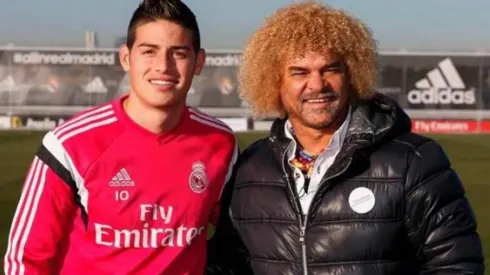 James Rodríguez junto al 'Pibe' Valderrama.