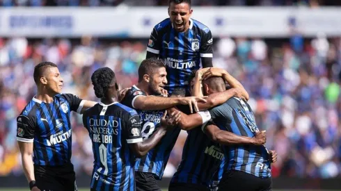 El líder menos esperado: Querétaro venció en la última jugada al Pachuca y alcanzó la cima de la tabla