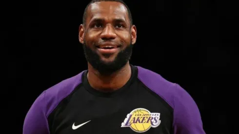 LeBron James se vistió de influencer y volvió loco a miles de niños con su último reto
