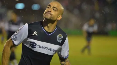 Bomba de Doble Amarilla: Santiago Silva dio doping positivo en la Superliga Argentina